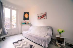 Appartement T2 St Paul Centre CAnnes frgk