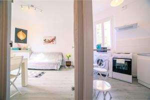 Appartement T2 St Paul Centre CAnnes frgk