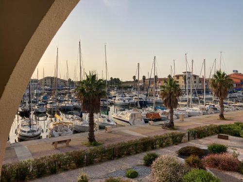 Appartement T2 sur le port avec place de parking
