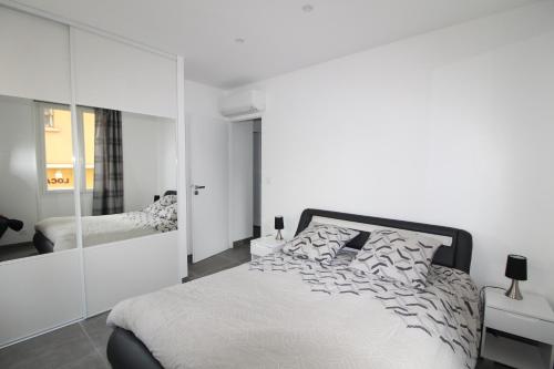 Appartement T2 sur le port de sanary