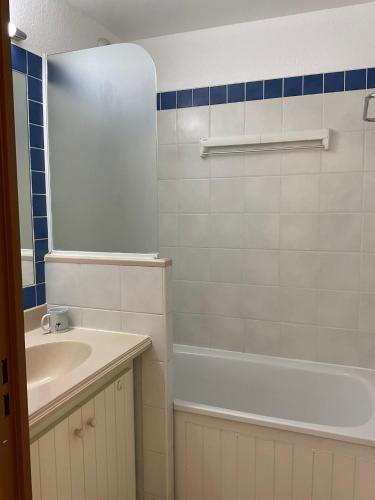 appartement T2 vue ocean bleu marine