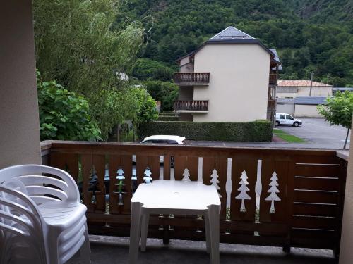 Appartement T3 - 5 pers - Les PICS D ARAN 3*