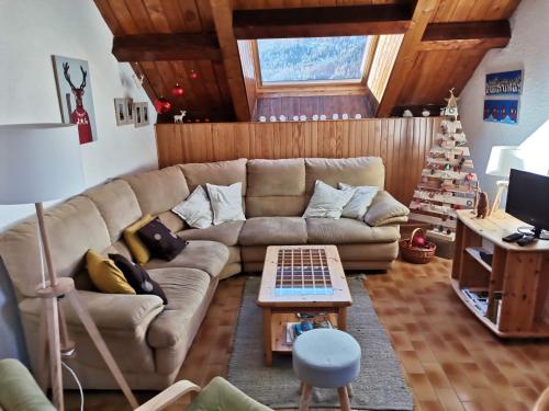APPARTEMENT T3 60M2 à Briançon dans résidence calme avec 7 couchages