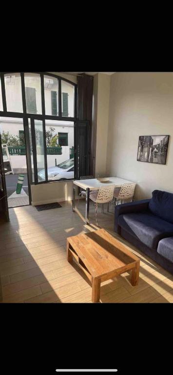 Appartement appartement t3 avec patio à 300m de la plage 27 Avenue Maréchal Joffre 64200 Biarritz