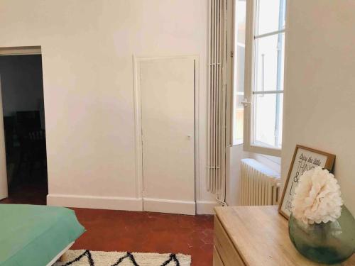 APPARTEMENT T3 DE CHARME PLEIN CENTRE