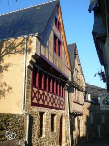 Appartement T3 en souplex sur le port de Saint Goustan