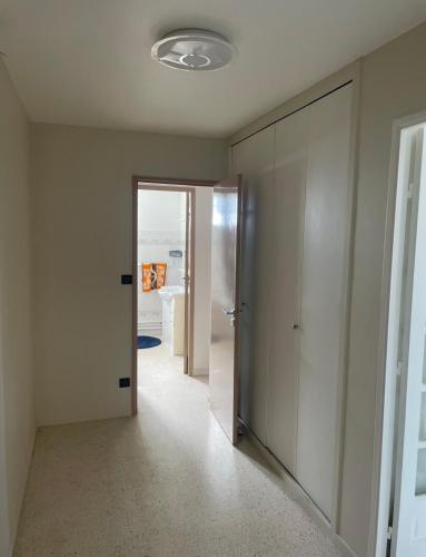 Appartement t3 rénové parking tram bus