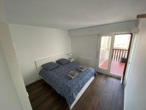 APPARTEMENT T3 TERRASSE VUE MER EN CENTRE VILLE