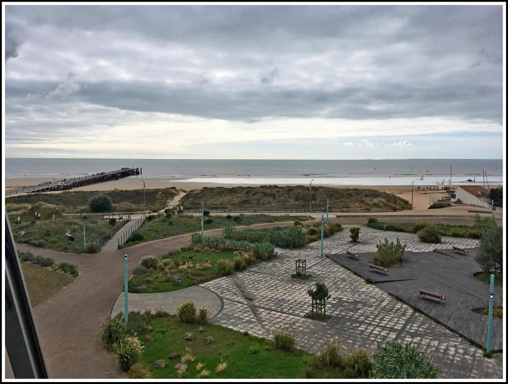 Appartement T3 Vue sur mer Résidence Arc en ciel 1 19 allée des Pignons, 85160 Saint-Jean-de-Monts