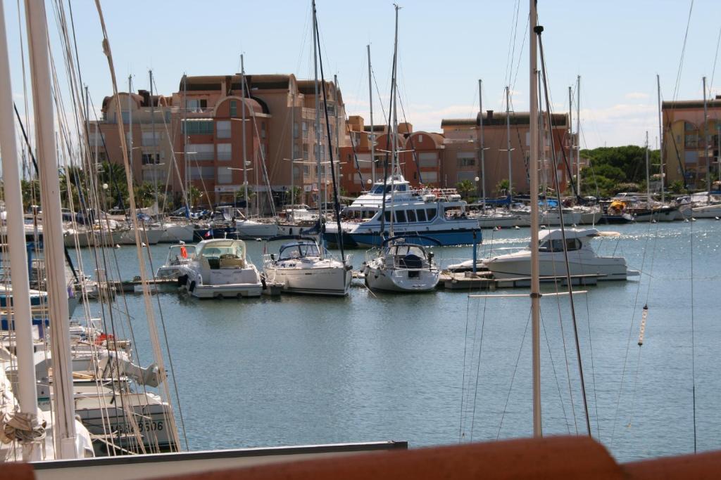 Appartement Appartement T3 vue sur port 390 Boulevard du Pech Maynaud 11430 Gruissan