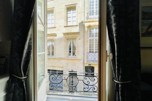 Appartement T4 au coeur du vieux Bordeaux proche de toutes commodités