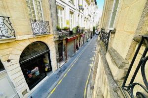 Appartement T4 au coeur du vieux Bordeaux proche de toutes commodités