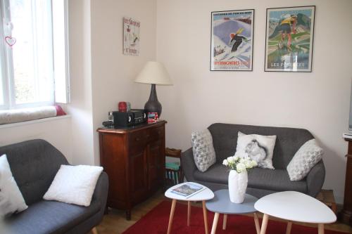 Appartement T4 - Centre de Luchon - 6 pers - Ski - Randonnée - Cure