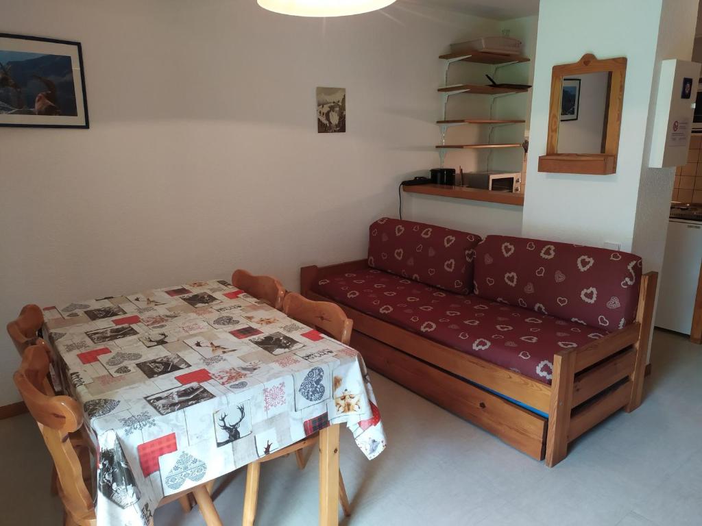 Appartement Termignon, 2 pièces, 4 personnes - FR-1-508-151 12. 14. Rue de Savoie, 73500 Termignon