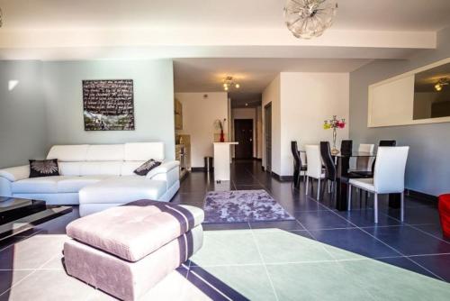 APPARTEMENT TERRASSE CITA DI SALI PORTO VECCHIO