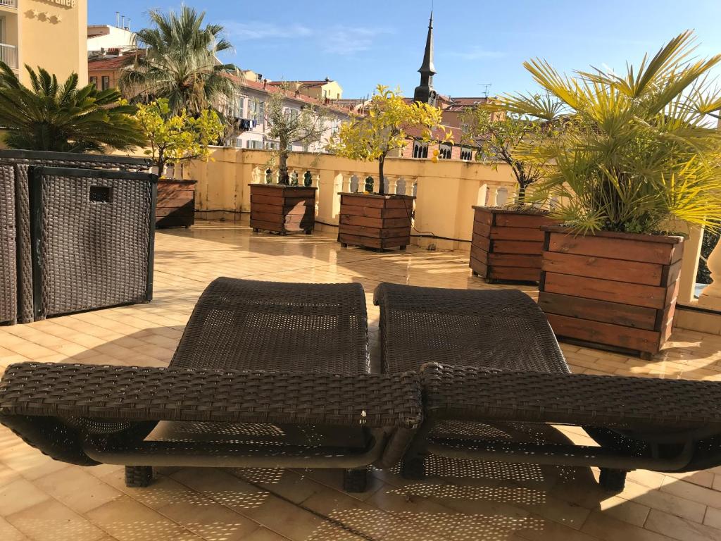 Appartement terrasse dans palace Belle Epoque 1 etage 3 Rue de la République, 06500 Menton