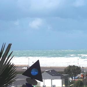 Appartement terrasse esprit loft vue sur mer