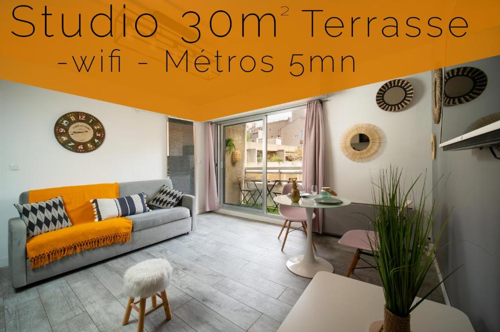 Appartement terrasse Vieux Port Cour Julien 15 Rue Berlioz, 13006 Marseille
