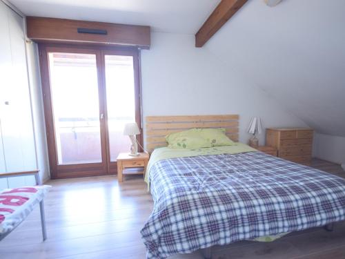 Appartement Thonon-les-Bains, 3 pièces, 7 personnes - FR-1-498-63
