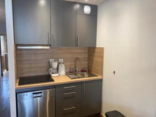 Appartement Tignes, 2 pièces, 5 personnes - FR-1-449-29