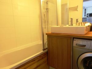 Appartement Tignes, 2 pièces, 5 personnes - FR-1-449-40