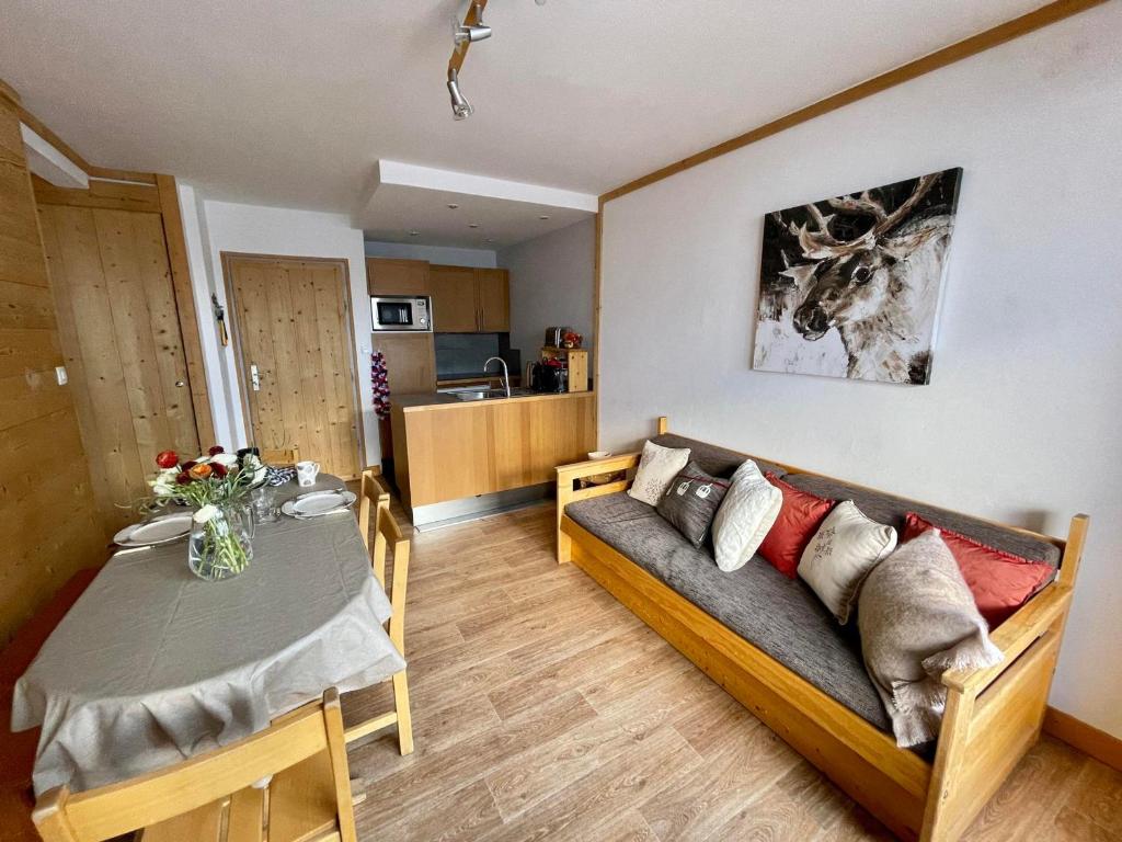 Appartement Appartement Tignes, 2 pièces, 6 personnes - FR-1-449-37 Le Val-Claret -  - 73320 Tignes