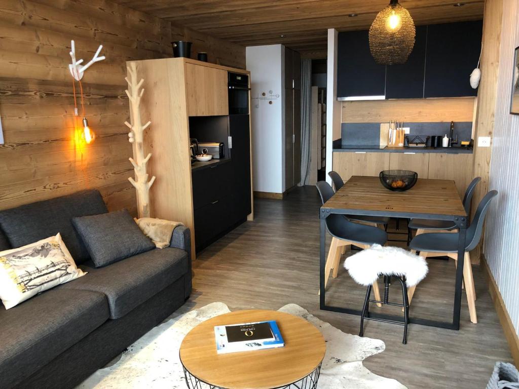 Appartement Appartement Tignes, 2 pièces, 6 personnes - FR-1-502-365 PLACE DU CURLING - VAL CLARET CENTRE 73320 Tignes