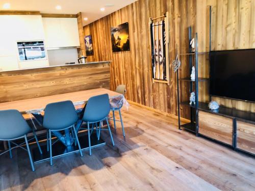 Appartement Tignes, 3 pièces, 6 personnes - FR-1-480-41