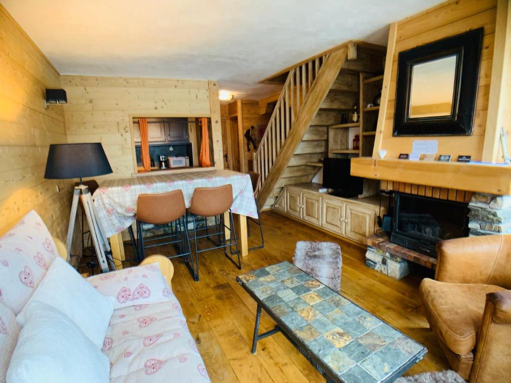 Appartement Appartement Tignes, 4 pièces, 6 personnes - FR-1-480-14 Rue de la poste Le Lac 73320 Tignes