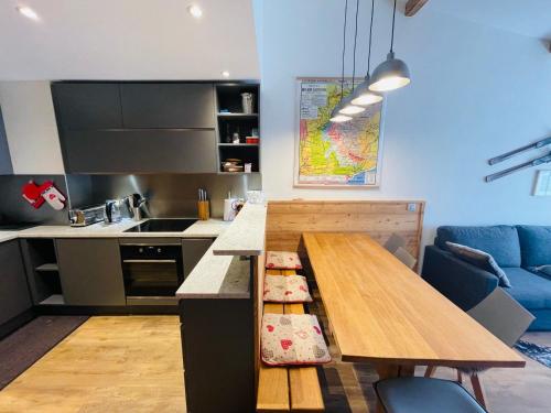 Appartement Tignes, 4 pièces, 8 personnes - FR-1-480-64