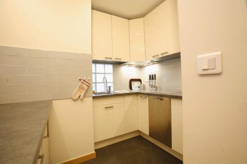 Appartement tout confort au pied du Métro Glacière