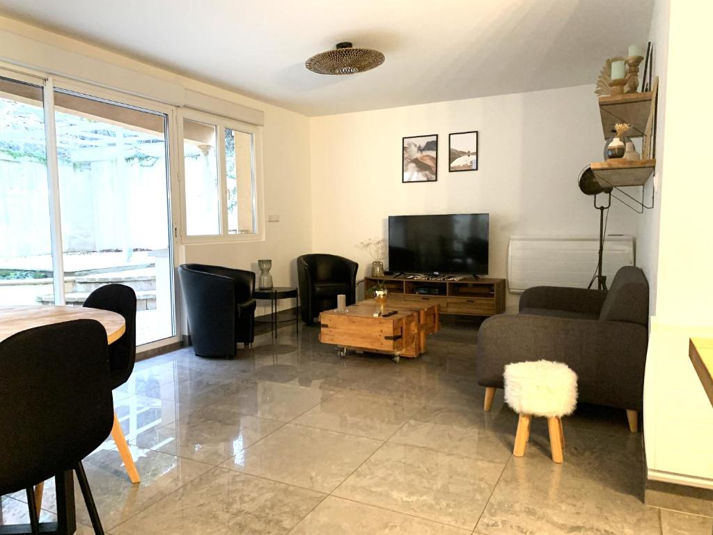 Appartement Appartement tout confort avec terrasse 13 Rue de Tinqueux 51100 Reims