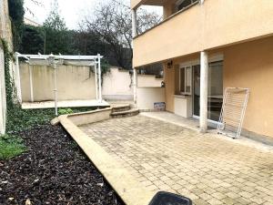 Appartement Appartement tout confort avec terrasse 13 Rue de Tinqueux 51100 Reims Champagne-Ardenne