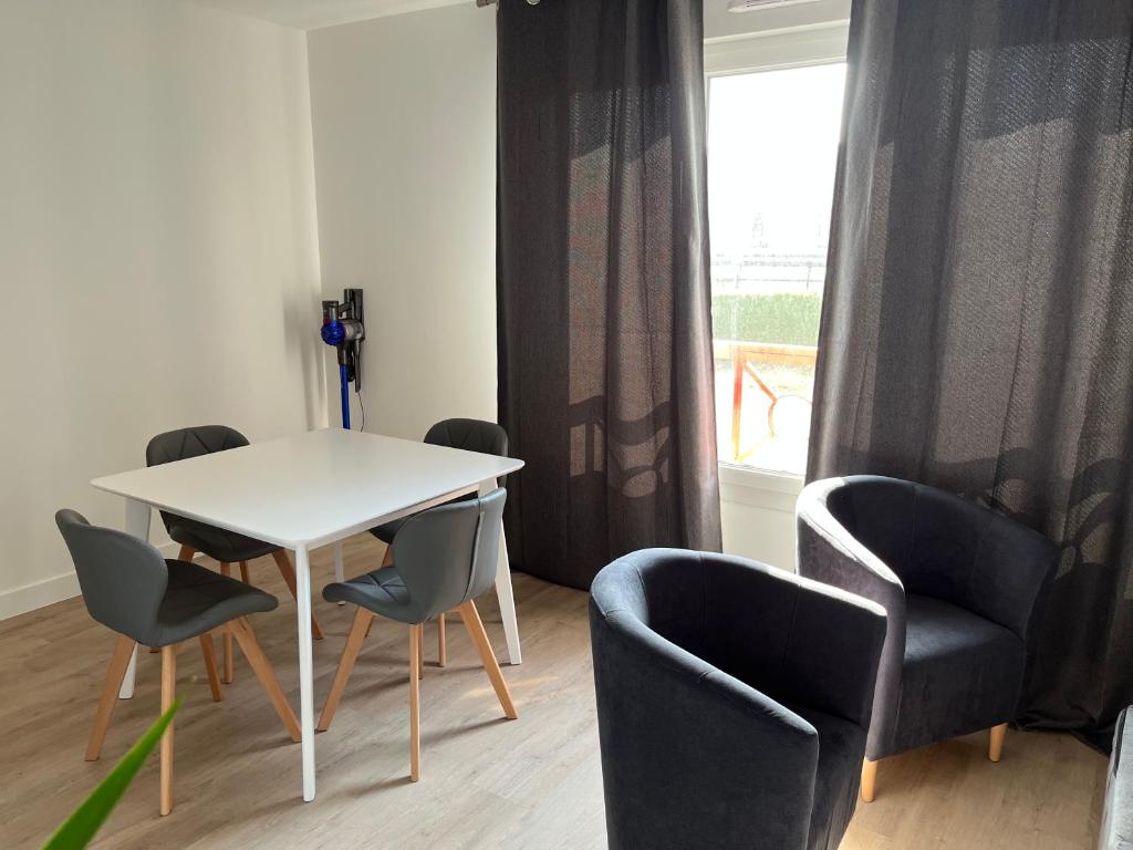 Appartement tout confort 2B Rue Louis Beuve, 50290 Bréhal