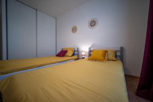 Appartement tout équipé terrasse et parking privé