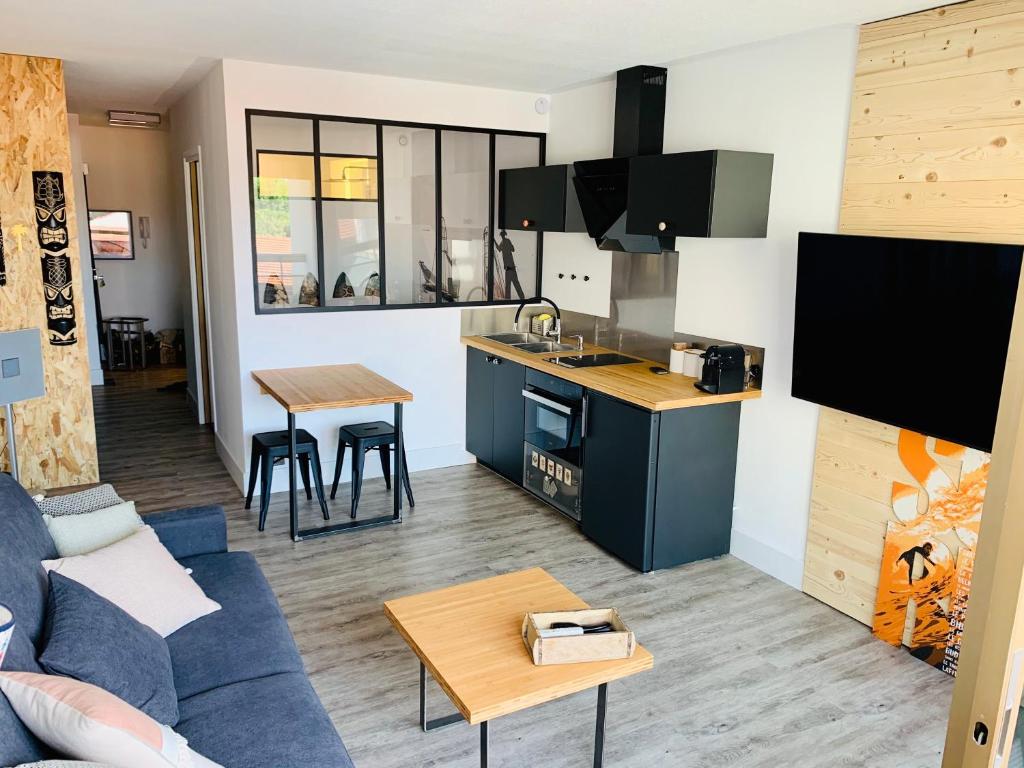 Appartement tout neuf vieil Antibes 23 Rue du Général d'Andreossy, 06600 Antibes