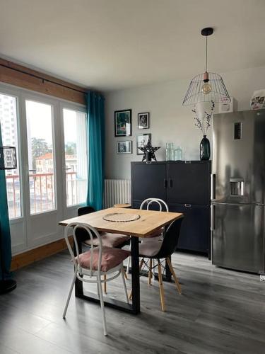Appartement tranquille proche toutes commodités