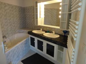 Appartement Trégastel, 3 pièces, 6 personnes - FR-1-368-52