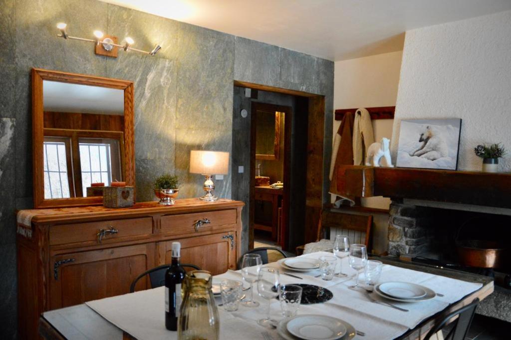 Appartement Appartement typique de montagne 1211 Route des Tines 74400 Chamonix-Mont-Blanc