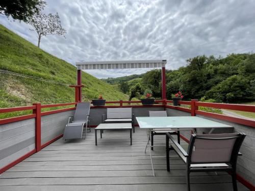 Appartement Uhart-Cize, 2 pièces, 2 personnes - FR-1-384-309