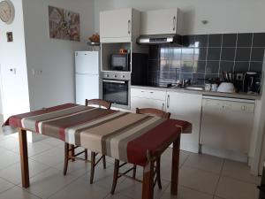 Appartement Appartement Urrugne, 3 pièces, 6 personnes - FR-1-239-569 71  rue de Socoa 64500 Ciboure Aquitaine