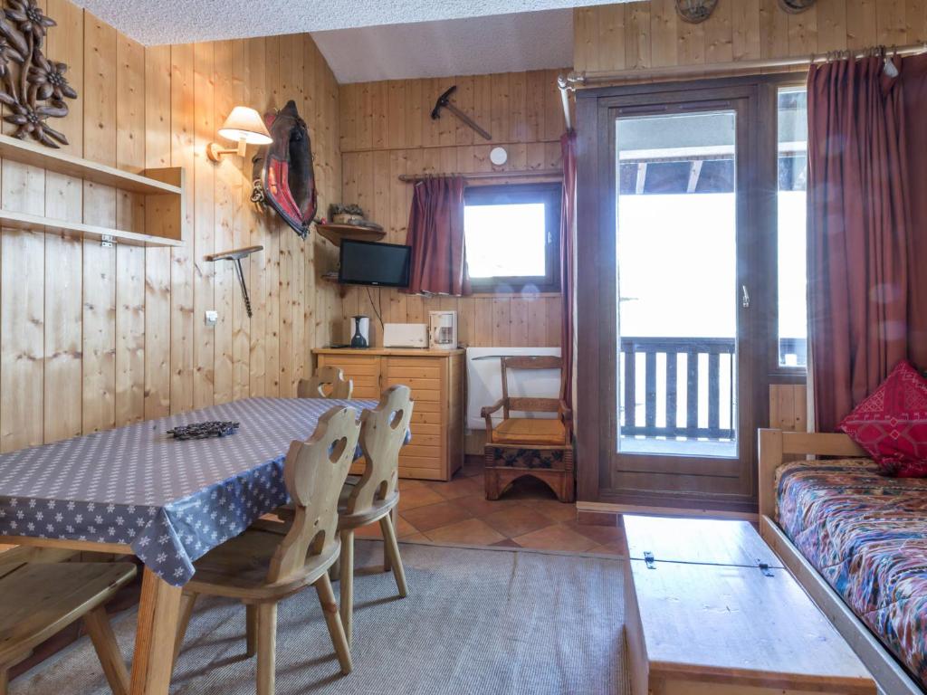 Appartement Appartement Val-d'Isère, 1 pièce, 5 personnes - FR-1-694-296 180-182 ROUTE DE LA BALME 73150 Val dʼIsère