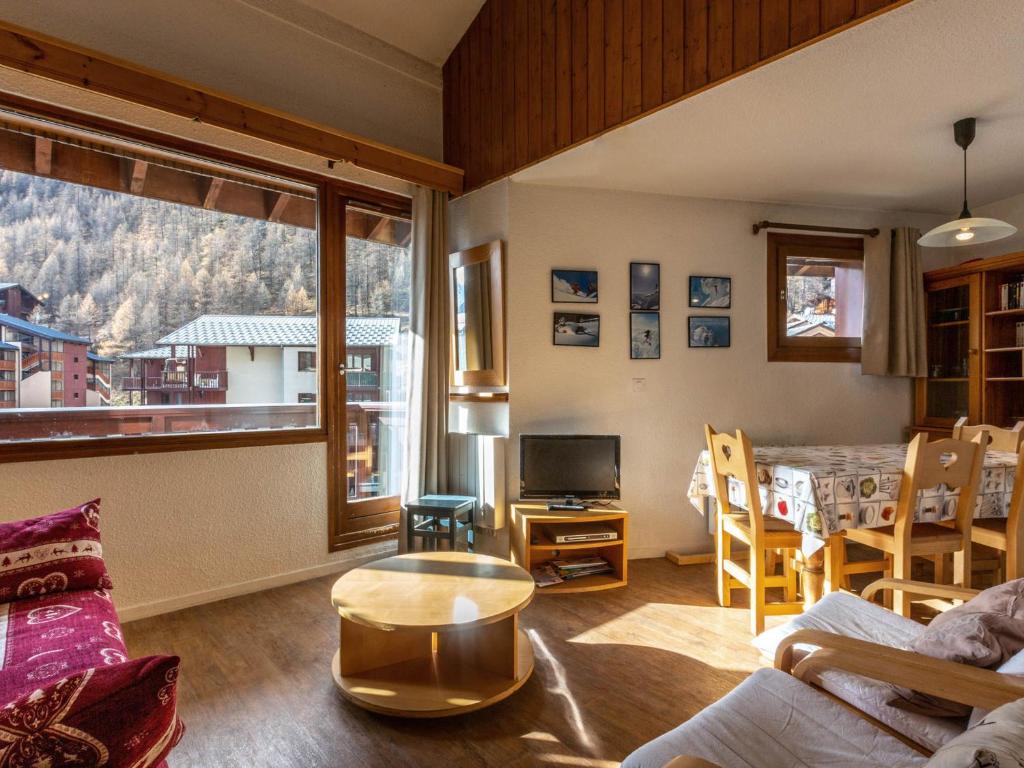 Appartement Appartement Val-d'Isère, 1 pièce, 6 personnes - FR-1-694-308 180-182 ROUTE DE LA BALME 73150 Val dʼIsère