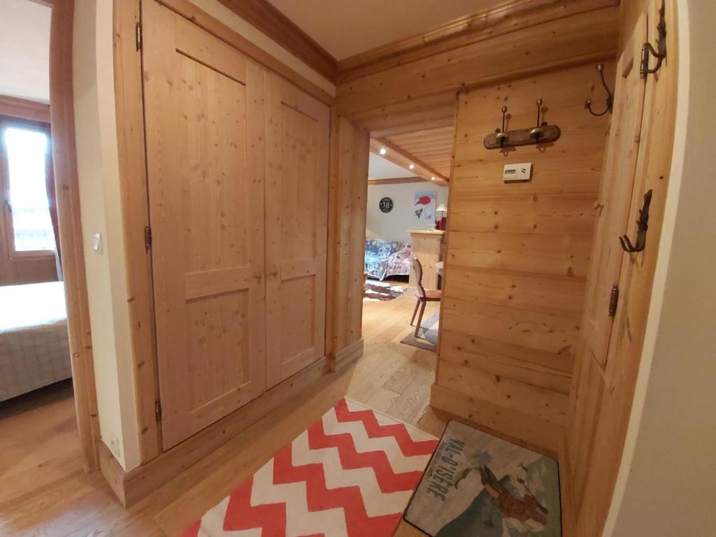 Appartement Appartement Val-d'Isère, 2 pièces, 4 personnes - FR-1-518-100 Rue du Cachay 73150 Val dʼIsère