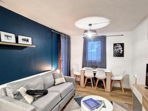 Appartement Val-d'Isère, 2 pièces, 4 personnes - FR-1-518-99