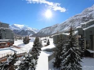 Appartement Appartement Val-d'Isère, 2 pièces, 4 personnes - FR-1-694-210 175 RUE DU ROSOLEIL LA DAILLE 73150 Val dʼIsère Rhône-Alpes