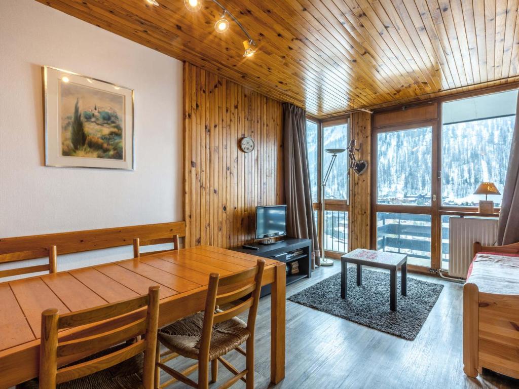 Appartement Appartement Val-d'Isère, 2 pièces, 4 personnes - FR-1-694-260 362 MONTEE DU THOVEX 73150 Val dʼIsère