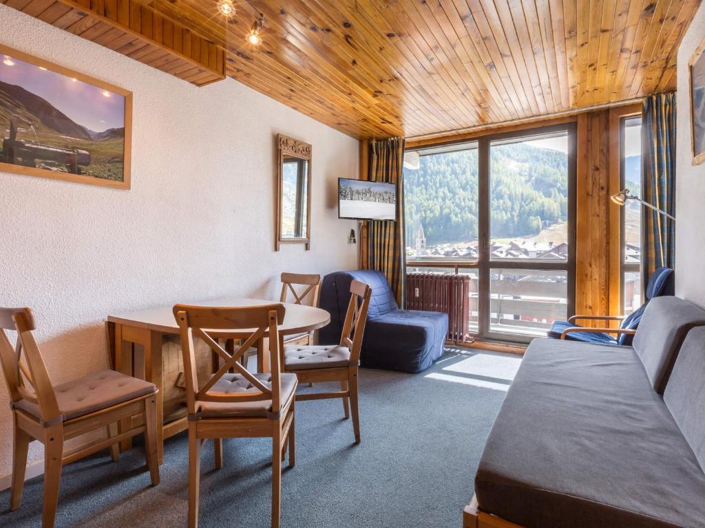 Appartement Appartement Val-d'Isère, 2 pièces, 4 personnes - FR-1-694-277 227-257 MONTEE DU THOVEX 73150 Val dʼIsère