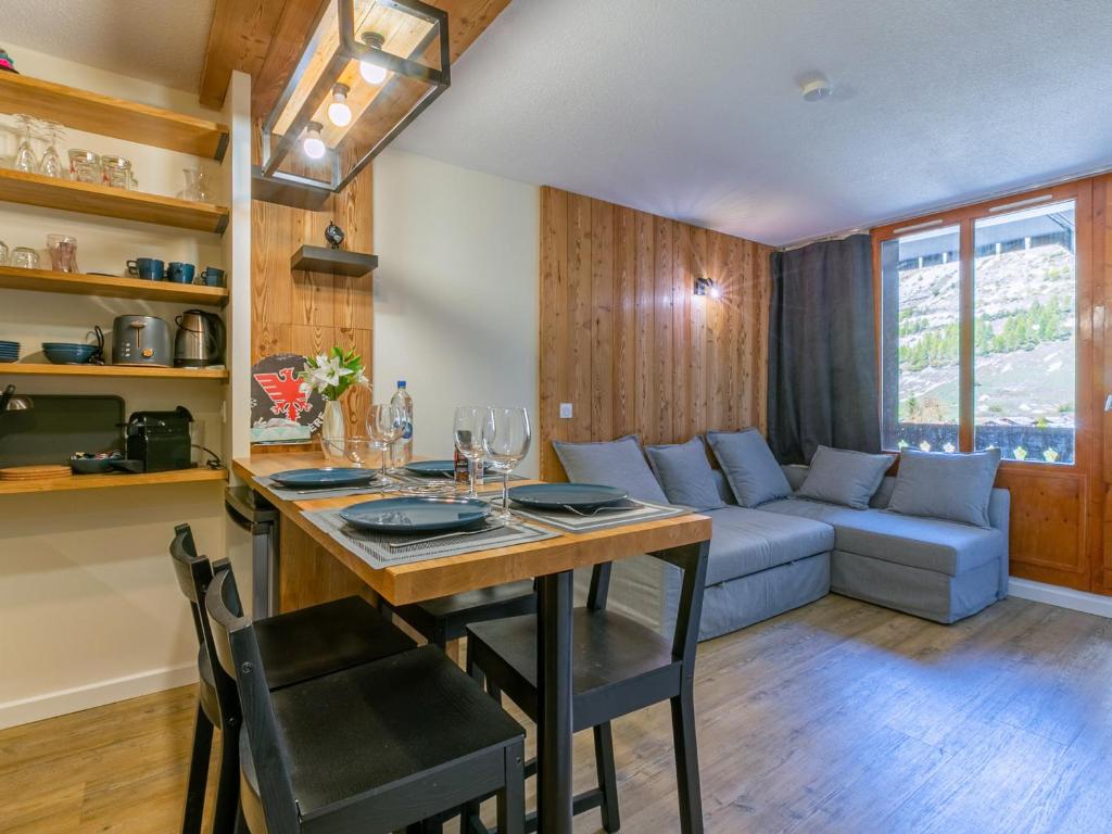 Appartement Appartement Val-d'Isère, 2 pièces, 4 personnes - FR-1-694-67 85 CHEMIN DU ROGONEY 73150 Val dʼIsère