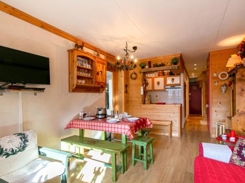 Appartement Val-d'Isère, 2 pièces, 5 personnes - FR-1-694-35
